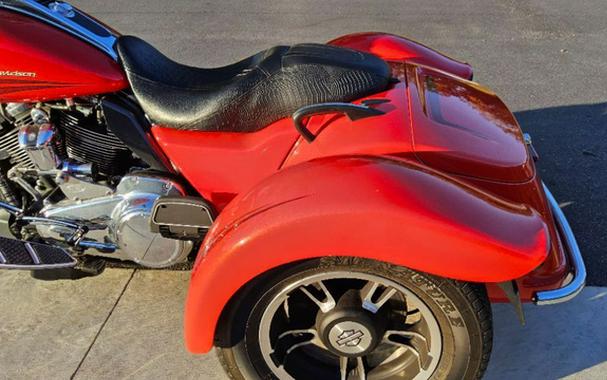 2017 Harley-Davidson TRI Glide Freewheele