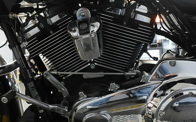 2023 Harley-Davidson Road Glide FLTRX