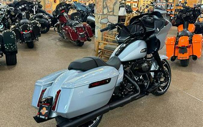 2024 Harley-Davidson Road Glide®