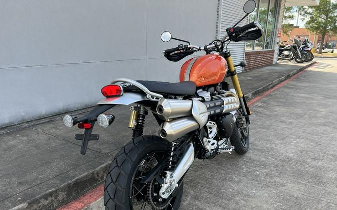 2024 Triumph Scrambler 1200 XE Baja Orange / Phantom Black