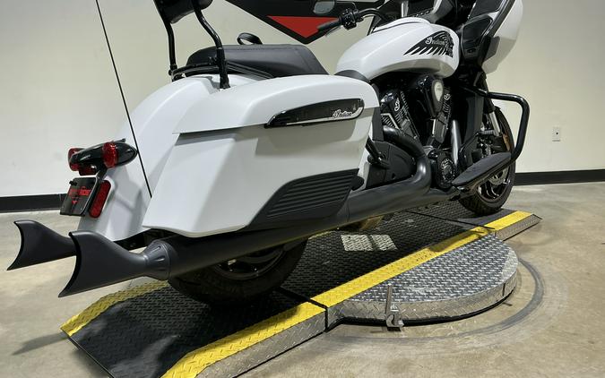 2020 Indian Motorcycle Challenger® Dark Horse®