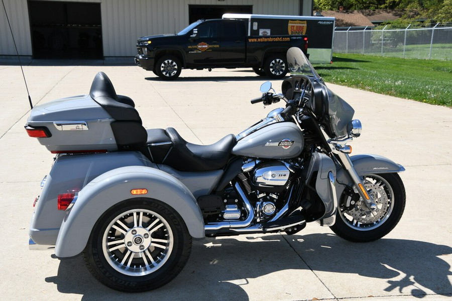 FLHTCUTG 2024 Tri Glide Ultra