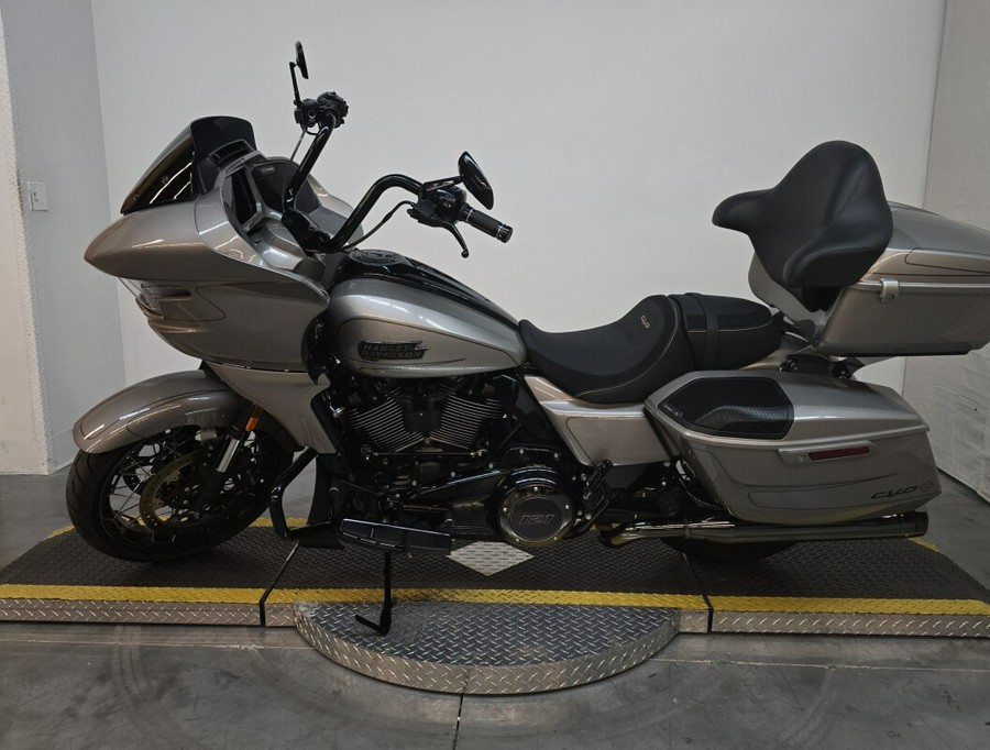 FLTRXSE 2023 CVO™ Road Glide