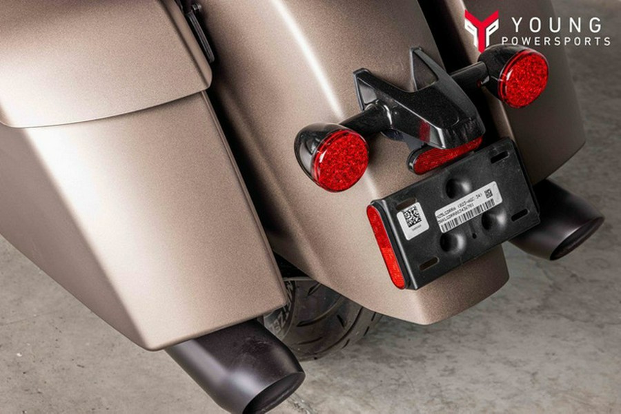 2025 Indian Roadmaster Powerplus Dark Horse W/Powerband Nara