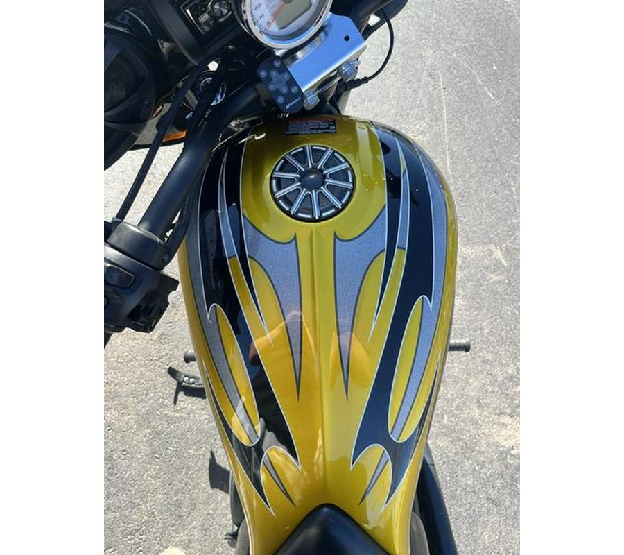 2014 Victory Motorcycles® Vegas 8-Ball® Gloss Black