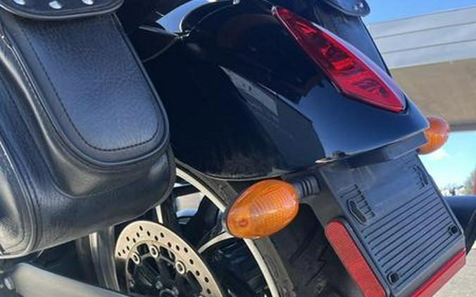 2014 Victory Motorcycles® Vegas 8-Ball® Gloss Black