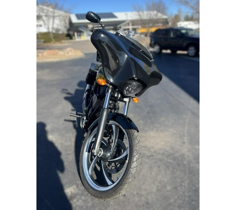 2014 Victory Motorcycles® Vegas 8-Ball® Gloss Black