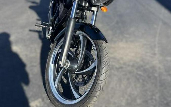 2014 Victory Motorcycles® Vegas 8-Ball® Gloss Black