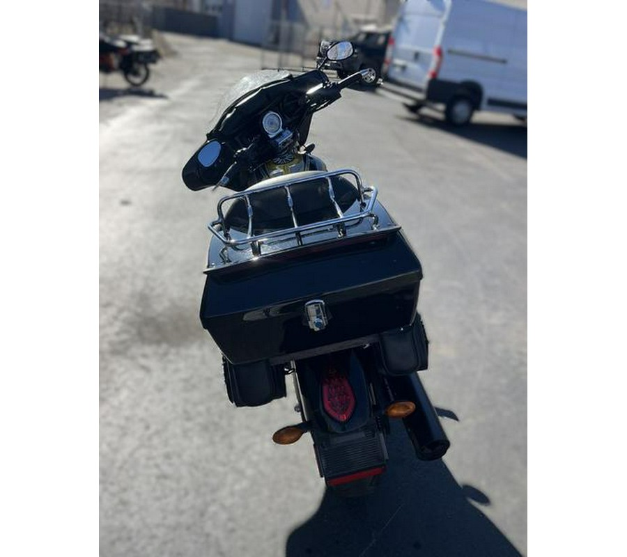2014 Victory Motorcycles® Vegas 8-Ball® Gloss Black