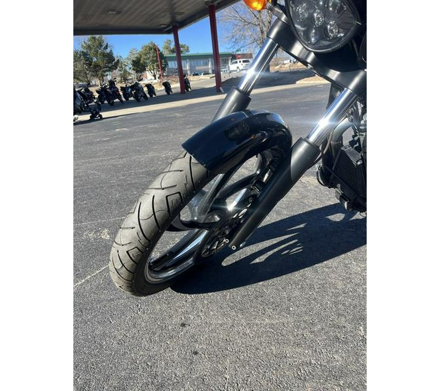 2014 Victory Motorcycles® Vegas 8-Ball® Gloss Black