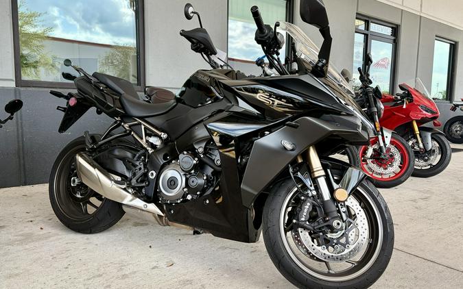 2024 Suzuki GSXS1000GT