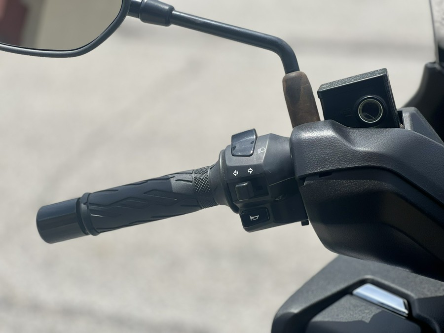 2024 Suzuki Burgman 400