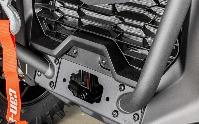 2026 Can-Am Commander X mr 1000R Dark Wildland Camo