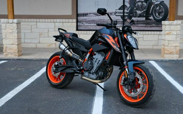 Used 2022 KTM Duke 890 R