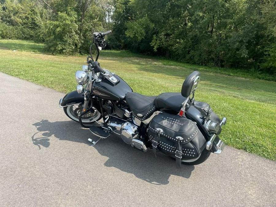 2008 Harley-Davidson® FLSTC - Heritage Softail®