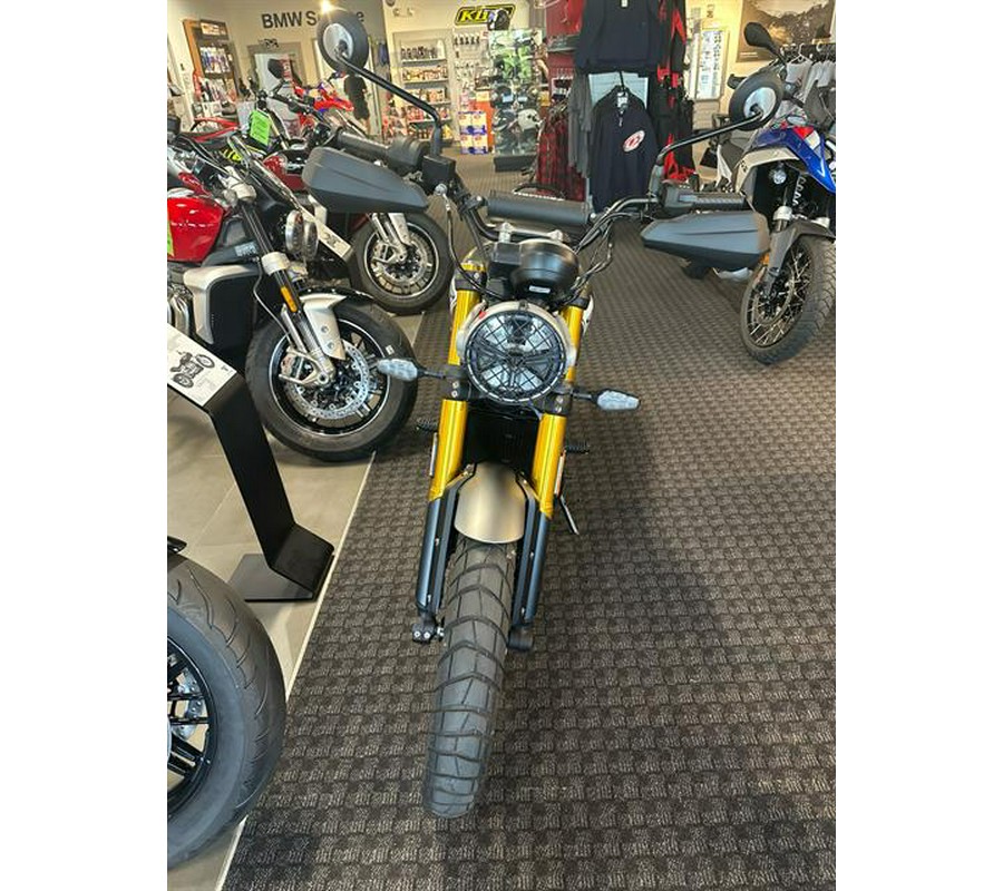 2024 Triumph Scrambler 400 X