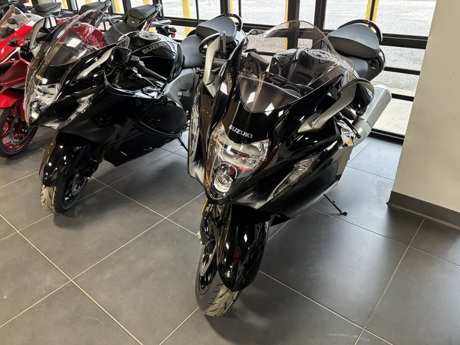 2025 Suzuki Hayabusa FREE LIFETIME POWERTRAIN WARRANTY