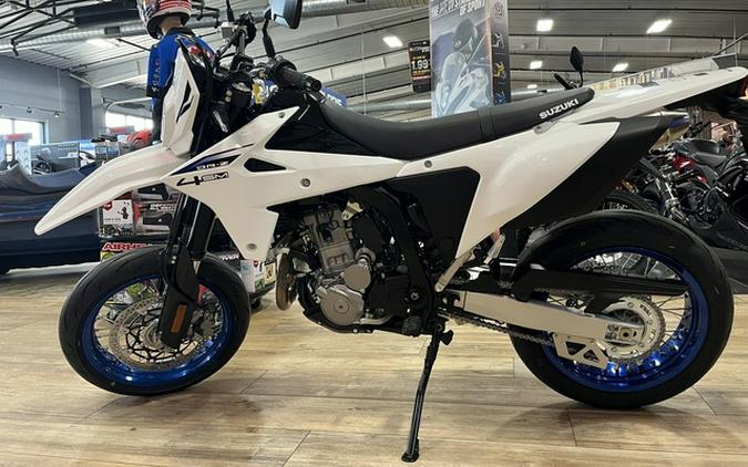 2025 Suzuki DR-Z 4SM