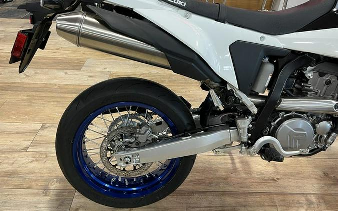 2025 Suzuki DR-Z 4SM