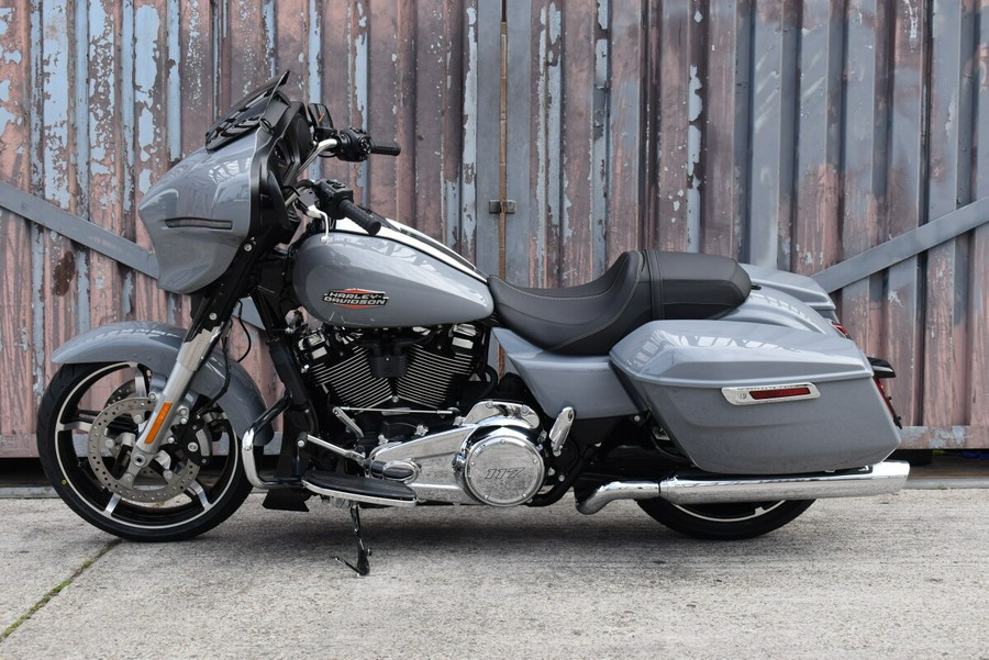 2026 Harley-Davidson® Street Glide® FLHX