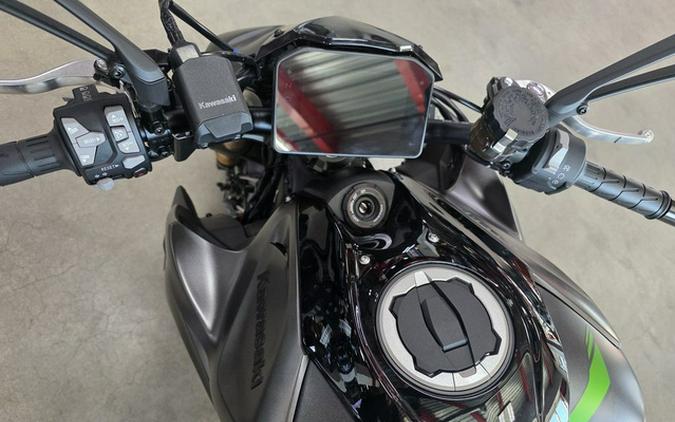 2026 Kawasaki Z1100 SE ABS