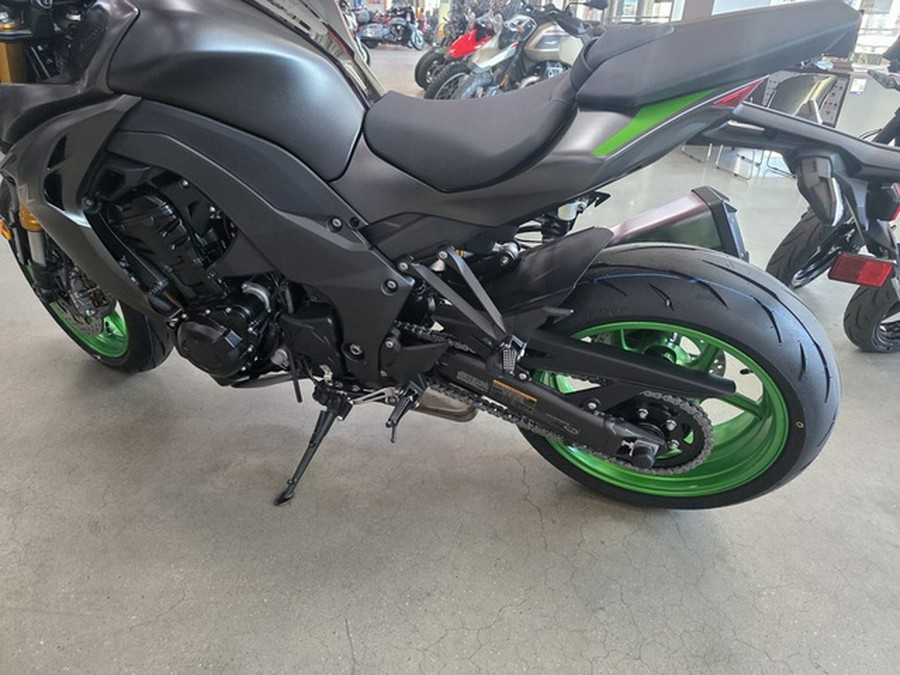 2026 Kawasaki Z1100 SE ABS