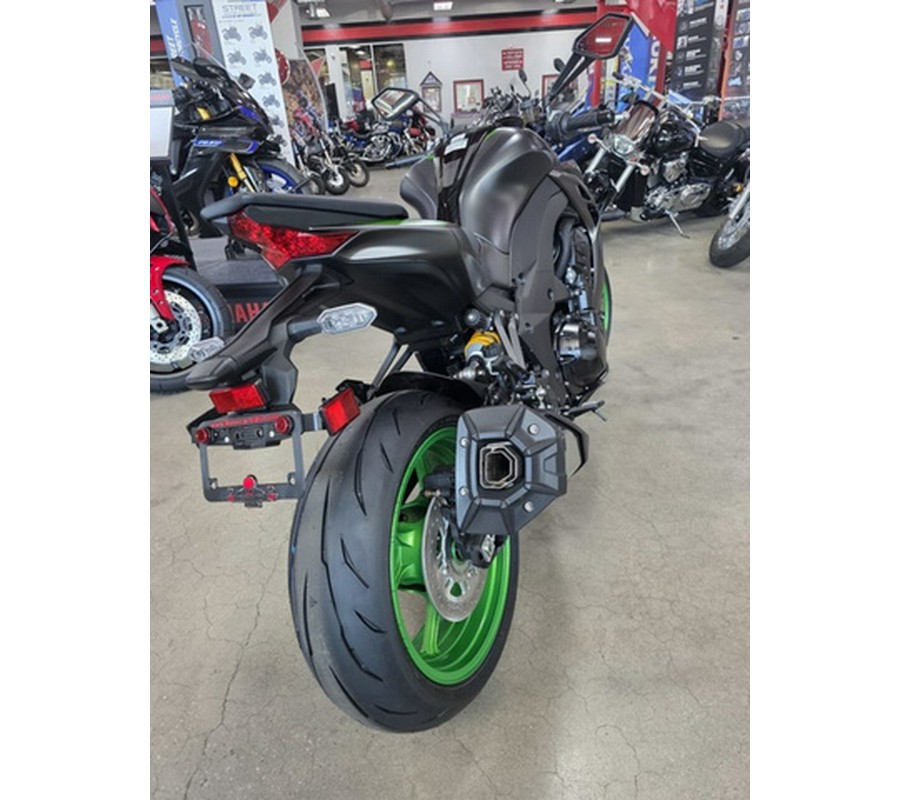 2026 Kawasaki Z1100 SE ABS