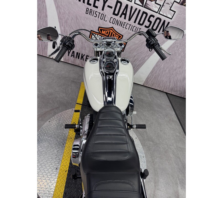 2018 FXLR Low Rider®