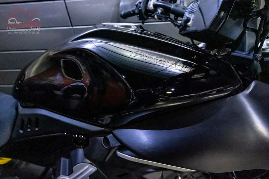 2023 Ducati Diavel V4 Thrilling Black