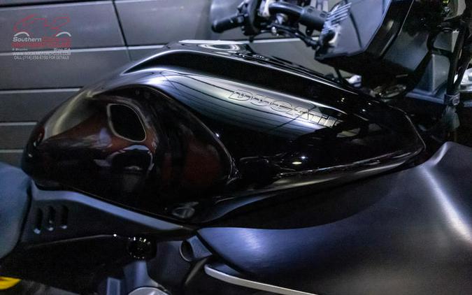 2023 Ducati Diavel V4 First Look [A Dozen Fast Facts + 28 Photos]