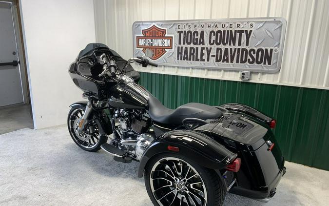 2023 Harley-Davidson® FLTRT - Road Glide® 3