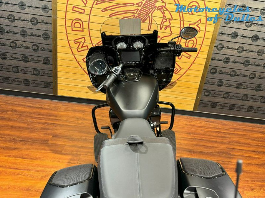 new 2024 Indian Motorcycle Challenger Dark Horse Audio Pkg