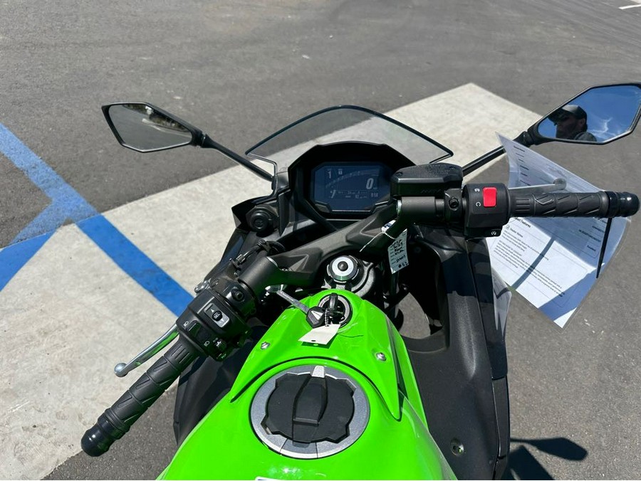 2024 Kawasaki Ninja 650 KRT Edition ABS