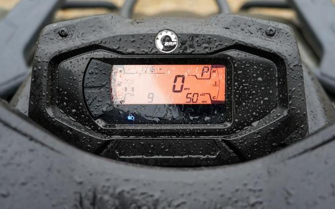 2023 Can-Am® Outlander MAX XT 570