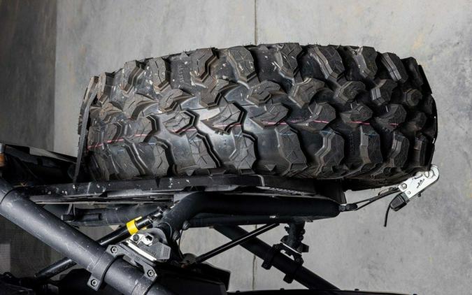2022 Can-Am Maverick X3 DS Turbo Desert Tan & Carbon Black