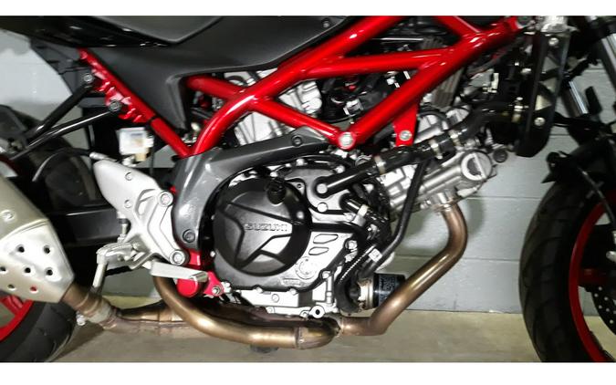 2018 SV650L8 - Suzuki