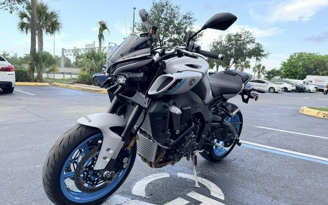 2025 Yamaha MT-10
