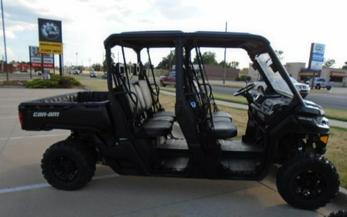 2023 Can-Am Defender MAX HD7