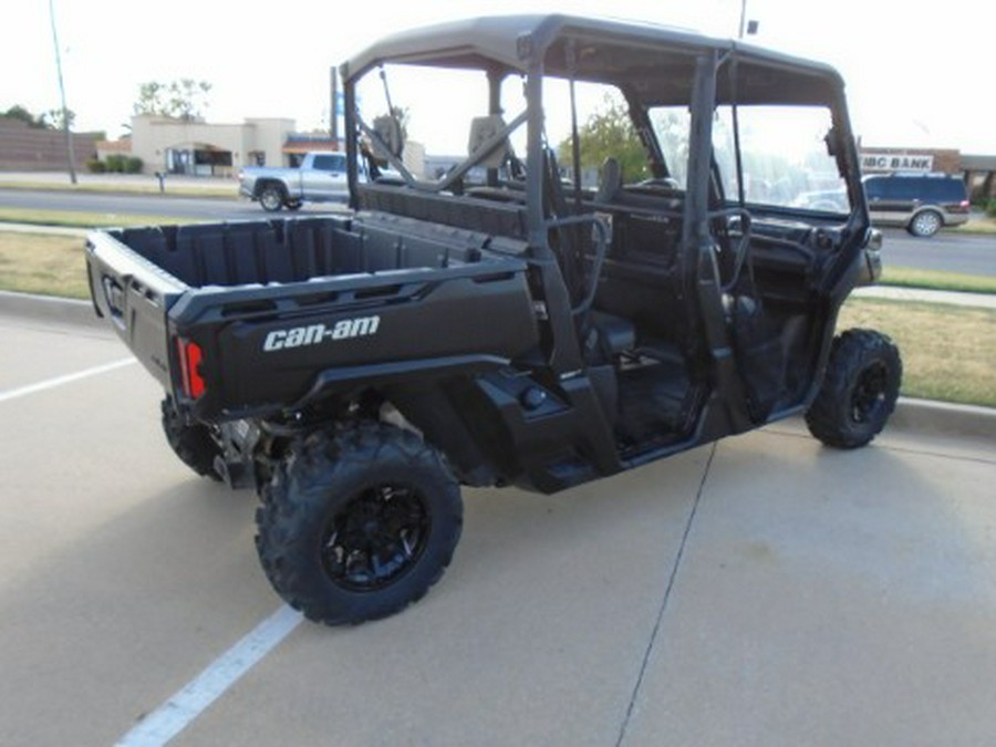 2023 Can-Am Defender MAX HD7