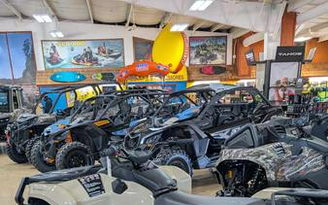 2025 Can-Am® Outlander Pro HD7