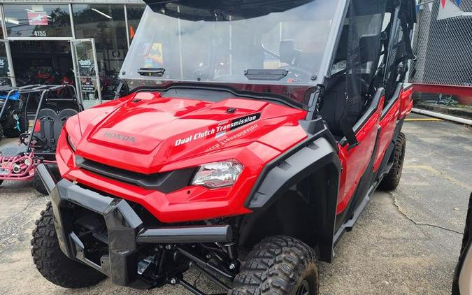 2023 Honda® Pioneer 1000-6 Deluxe Crew