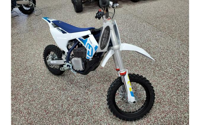 2023 Husqvarna Motorcycles EE5