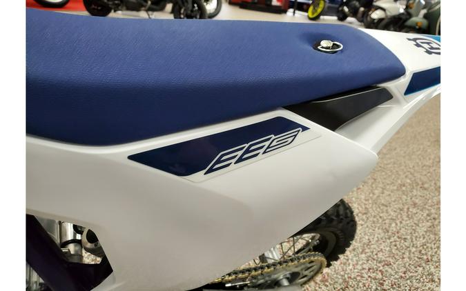 2023 Husqvarna Motorcycles EE5