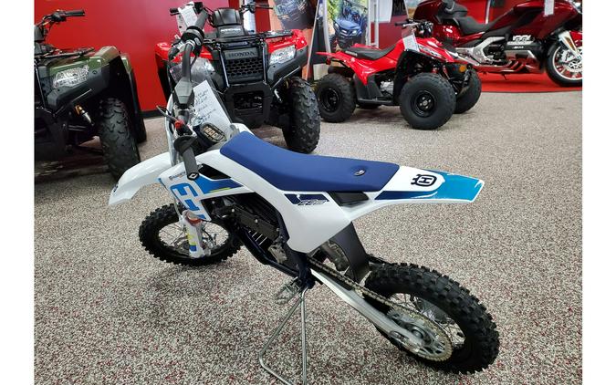 2023 Husqvarna Motorcycles EE5