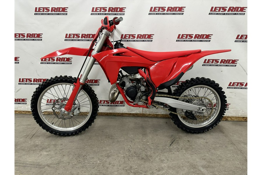 2023 GASGAS MC 125