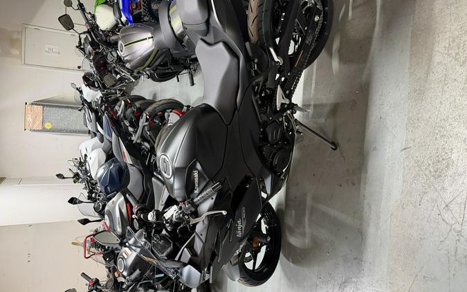 2026 Kawasaki Ninja® 500 ABS