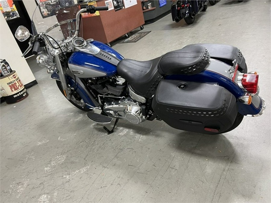 2023 Harley-Davidson FLHCS - Heritage Classic