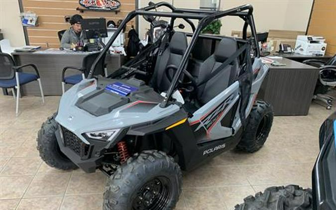 2024 Polaris RZR 200 EFI