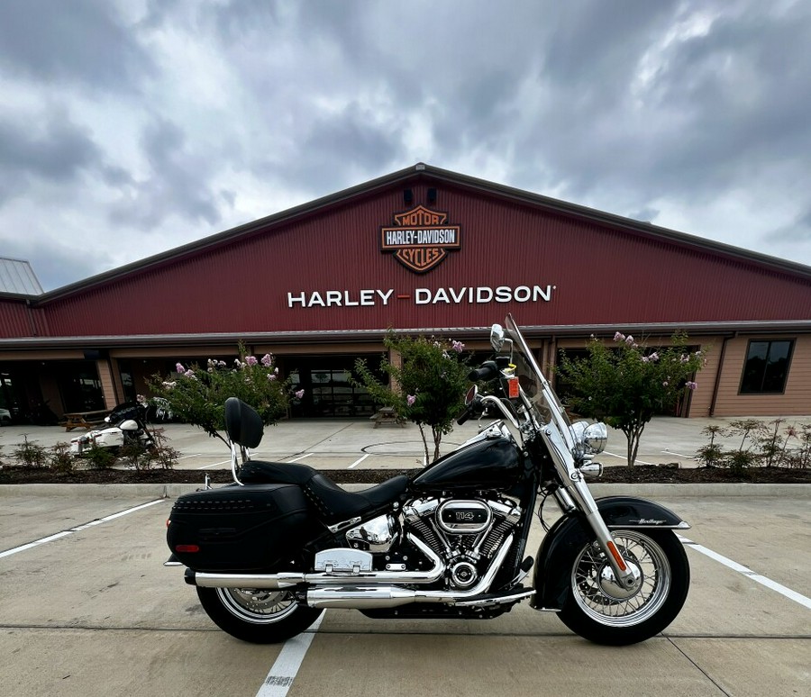 2023 Harley-Davidson Heritage Classic Vivid Black