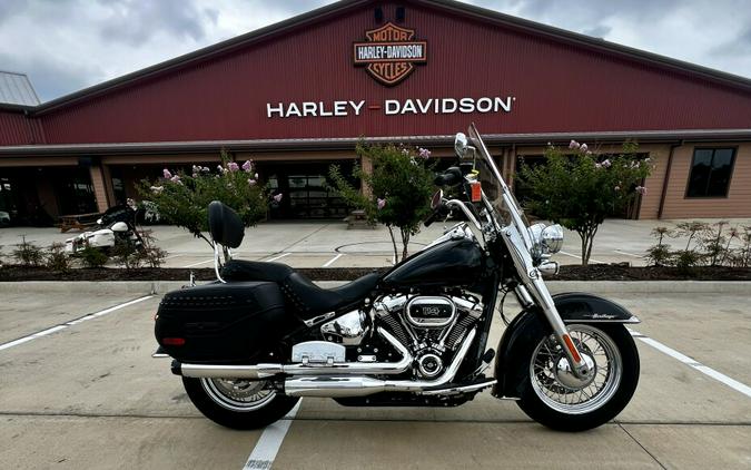 2022 Harley-Davidson Heritage Classic 114 Review